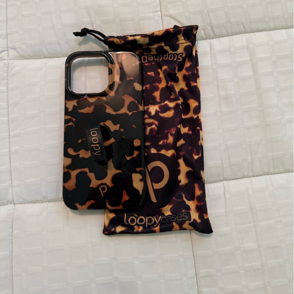 Tortoise loopy case for iPhone 13 Pro